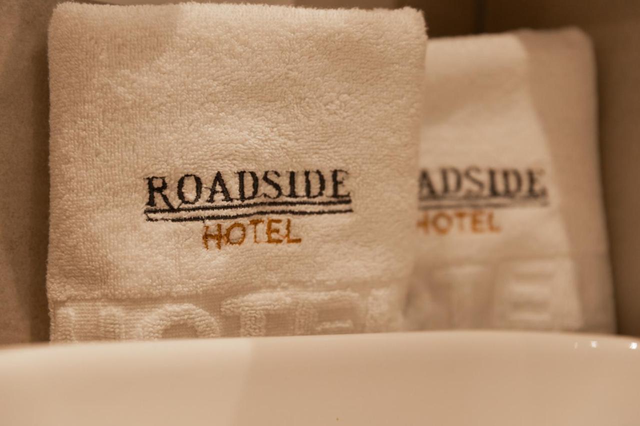 Roadside Hotel Lipjan Екстер'єр фото